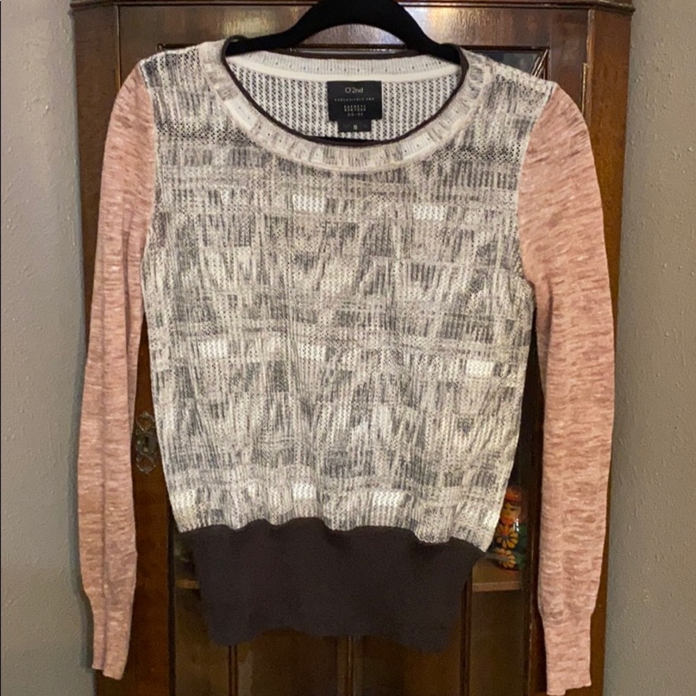 Barneys New York O'2nd sweater - Picture 2 of 2